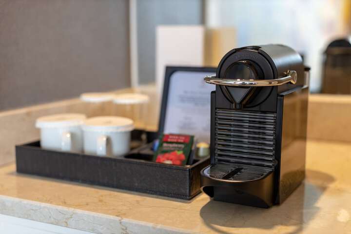 Breakfast/Coffee Service 26 of 65