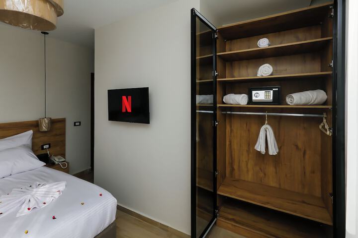 Room 62 of 150