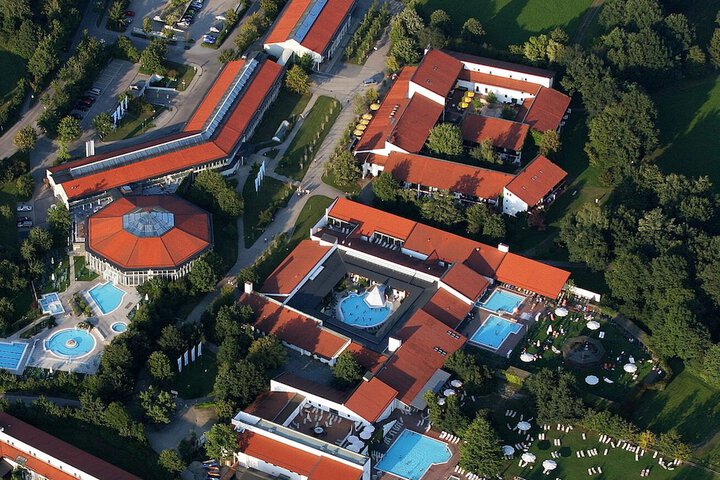 Hotel 4 of 5