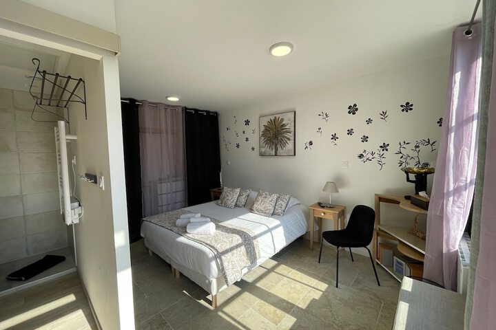 Room 49 of 137