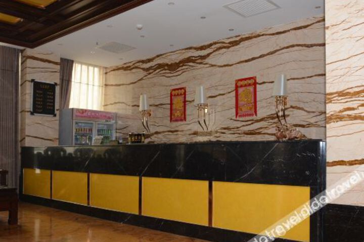 Hotel Interior 9 of 17