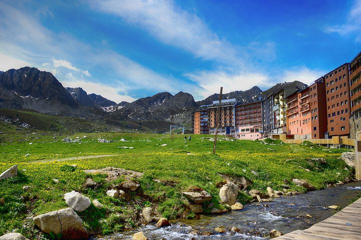 Hotel 65 of 72