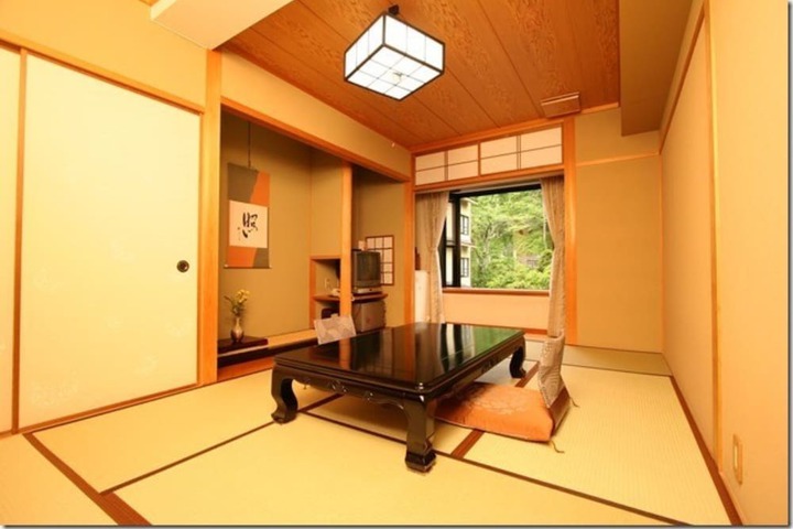 Room 11 of 51