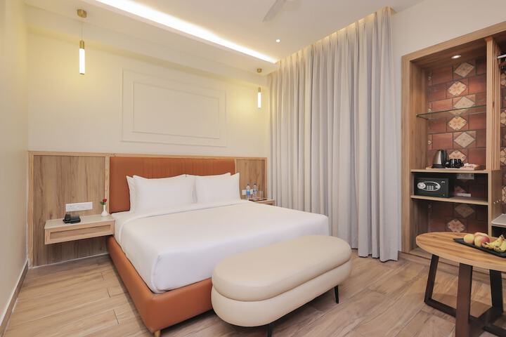 Room 7 of 109