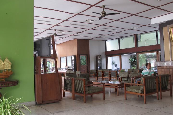 Hotel 2 of 18