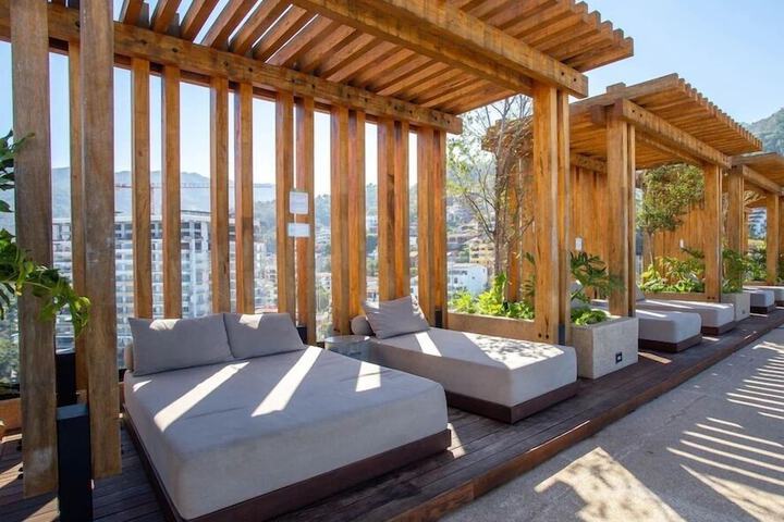 Terrace/Patio 9 of 10