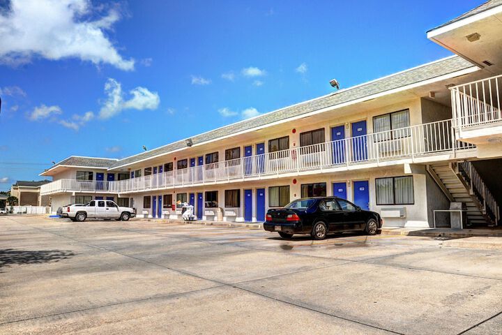 Hotel 40 of 42