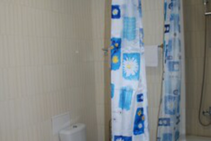 Room 7 of 24