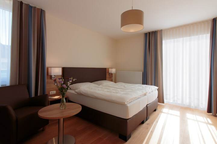 Room 8 of 39