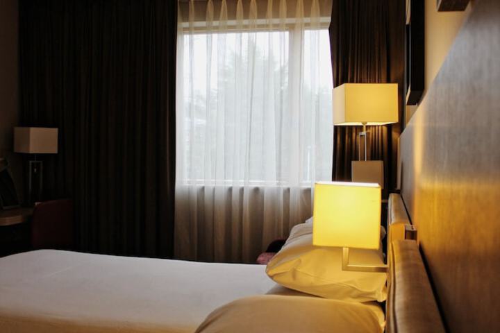 Room 20 of 38