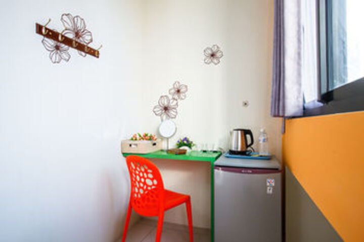 Room 72 of 89