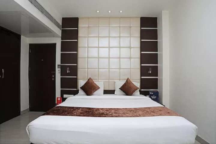 Room 5 of 29