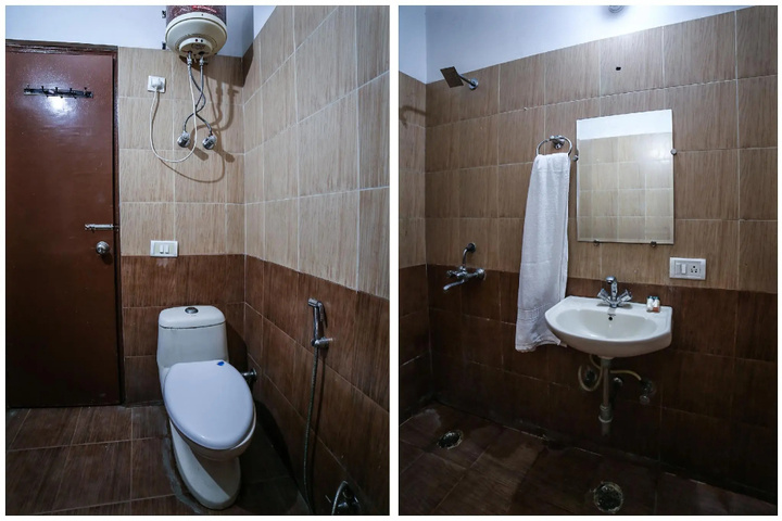 Room 6 of 9