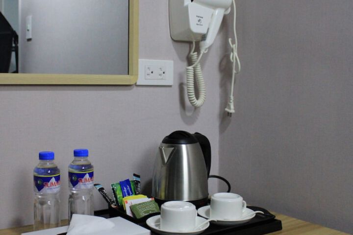 Breakfast/Coffee Service 5 of 16