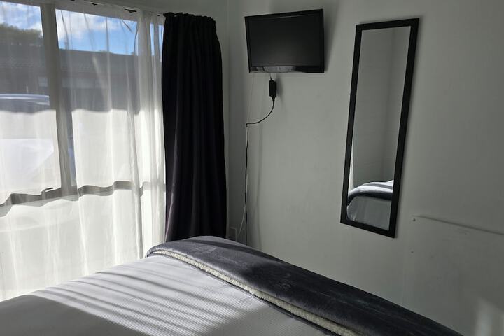 Room 7 of 47