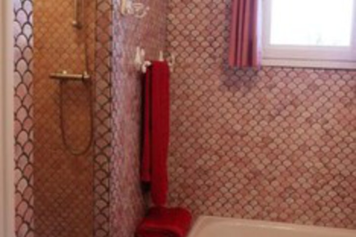 Room 3 of 24