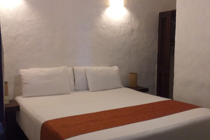 Room 40 of 121