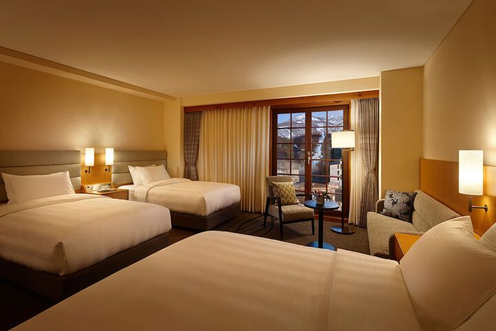 Room 14 of 223