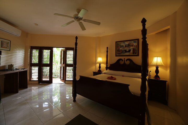 Room 4 of 45