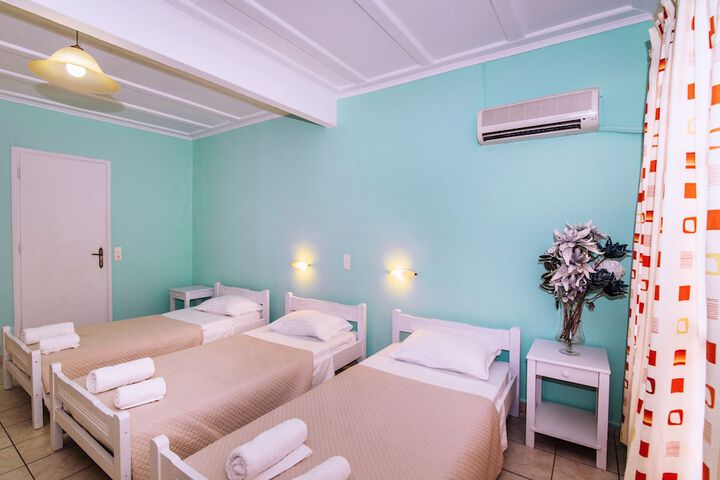 Room 6 of 23