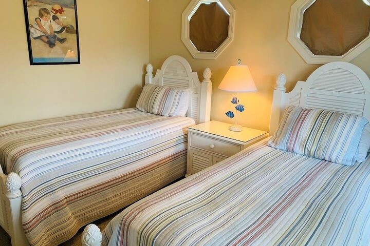Room 3 of 36