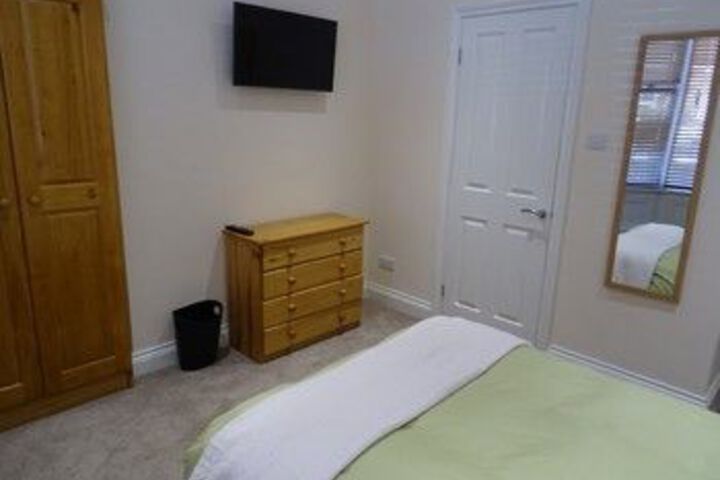 Room 17 of 22