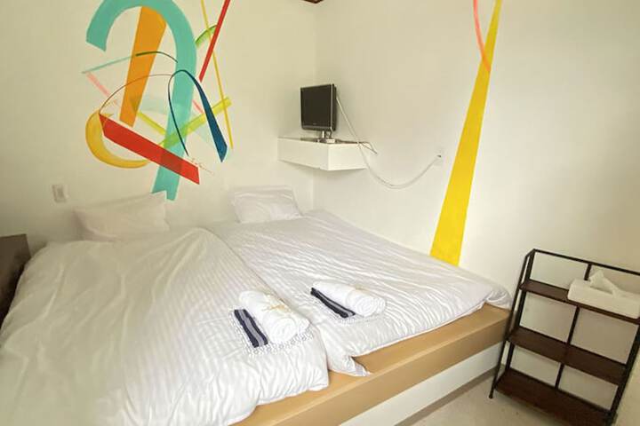 Room 30 of 101