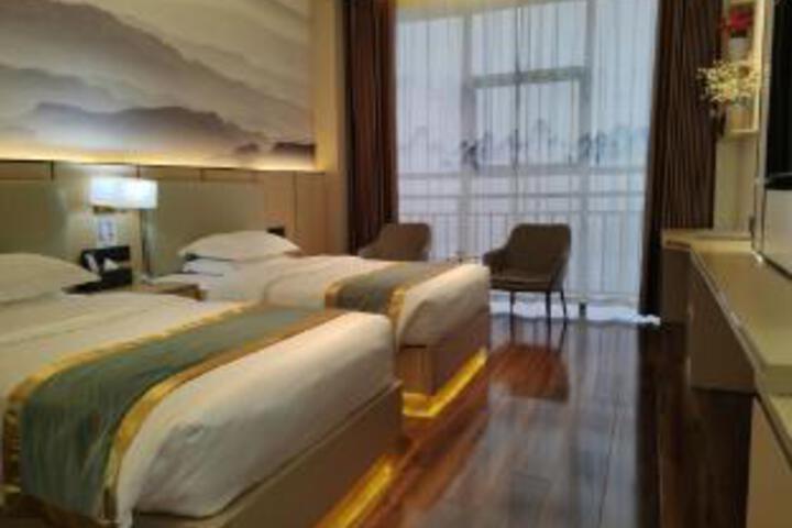Room 22 of 23