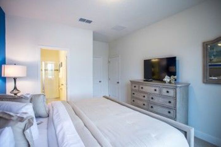 Room 16 of 29
