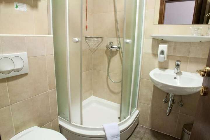 Clean Restrooms