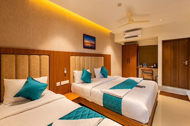 Room 10 of 87