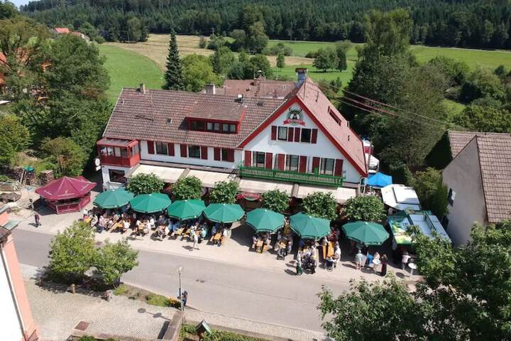 Eventhof Platzhirsch