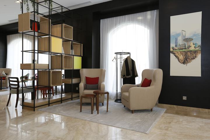 Hotel Interior 7 of 195