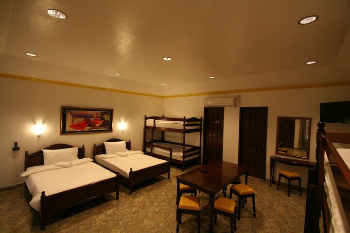 Room 5 of 56