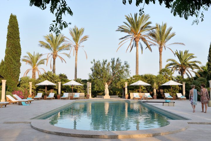 Pool 26 of 34