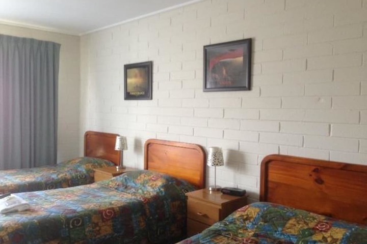Room 8 of 26