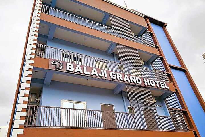 Balaji Grand Hotel