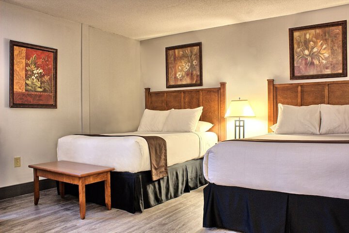 Room 10 of 42