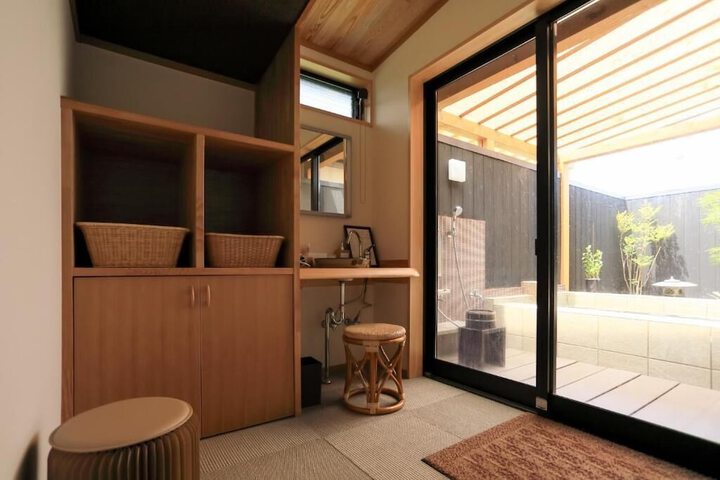 Room 20 of 63