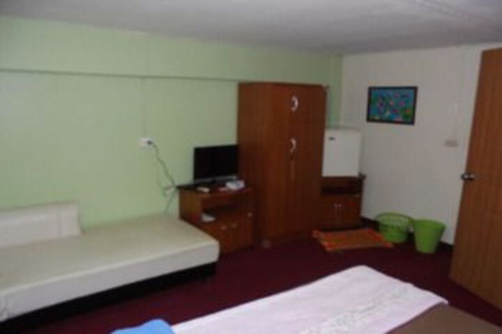 Room 38 of 41