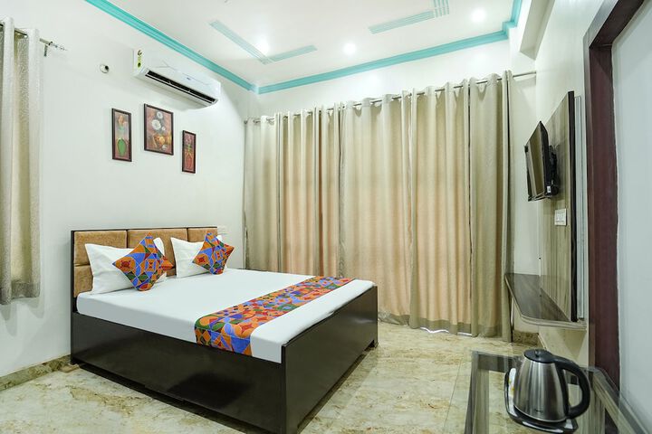 Fabhotel Keptown