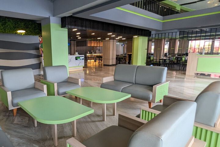 Hotel Interior 3 of 32