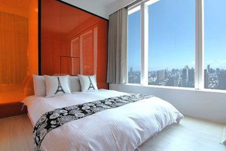 Room 21 of 52