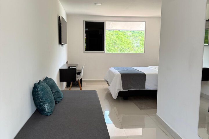 Room 44 of 104