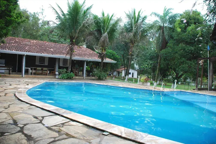 Pool 6 of 7
