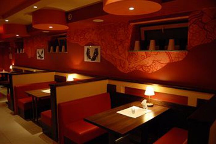 Dining 34 of 38