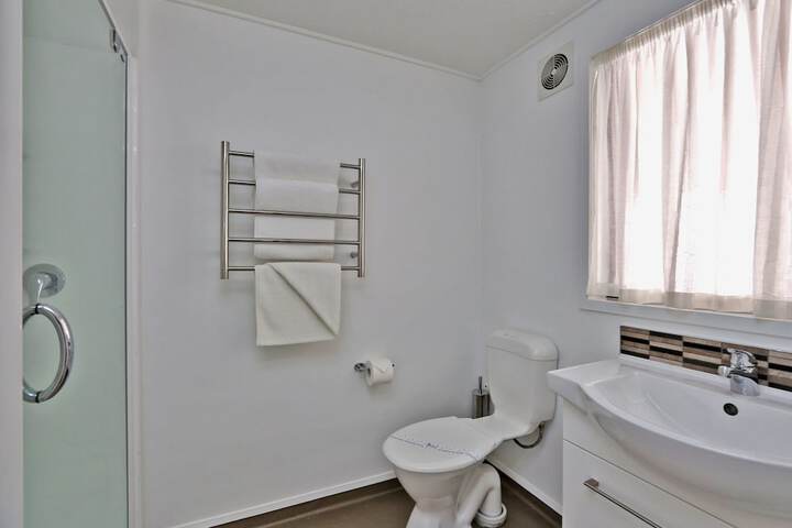 Room 44 of 54