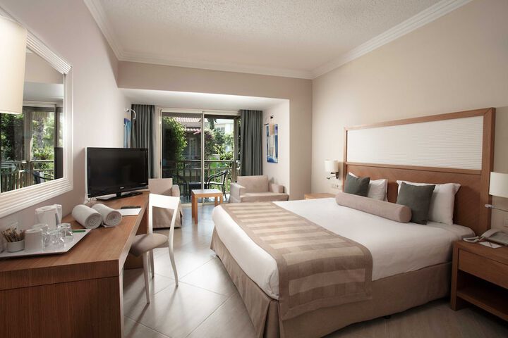 Room 10 of 58