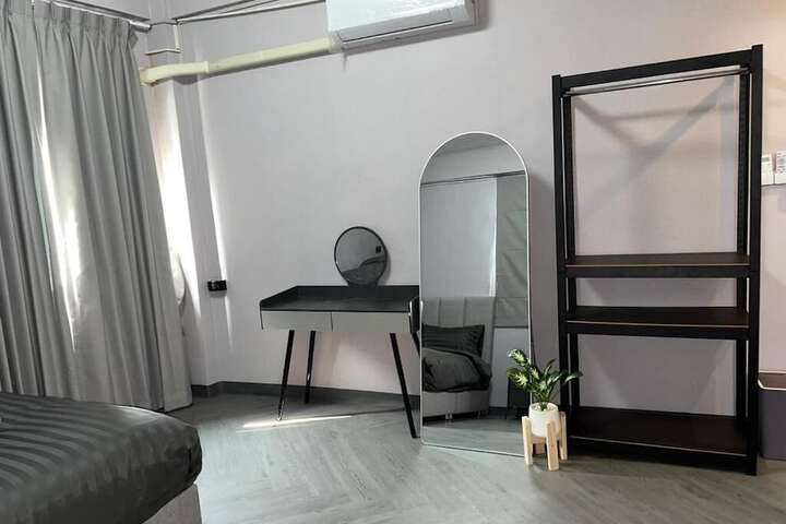 Room 3 of 15
