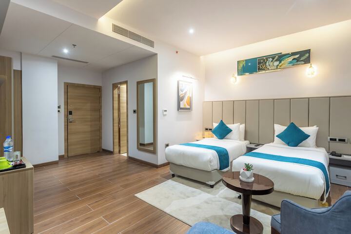 Room 16 of 46